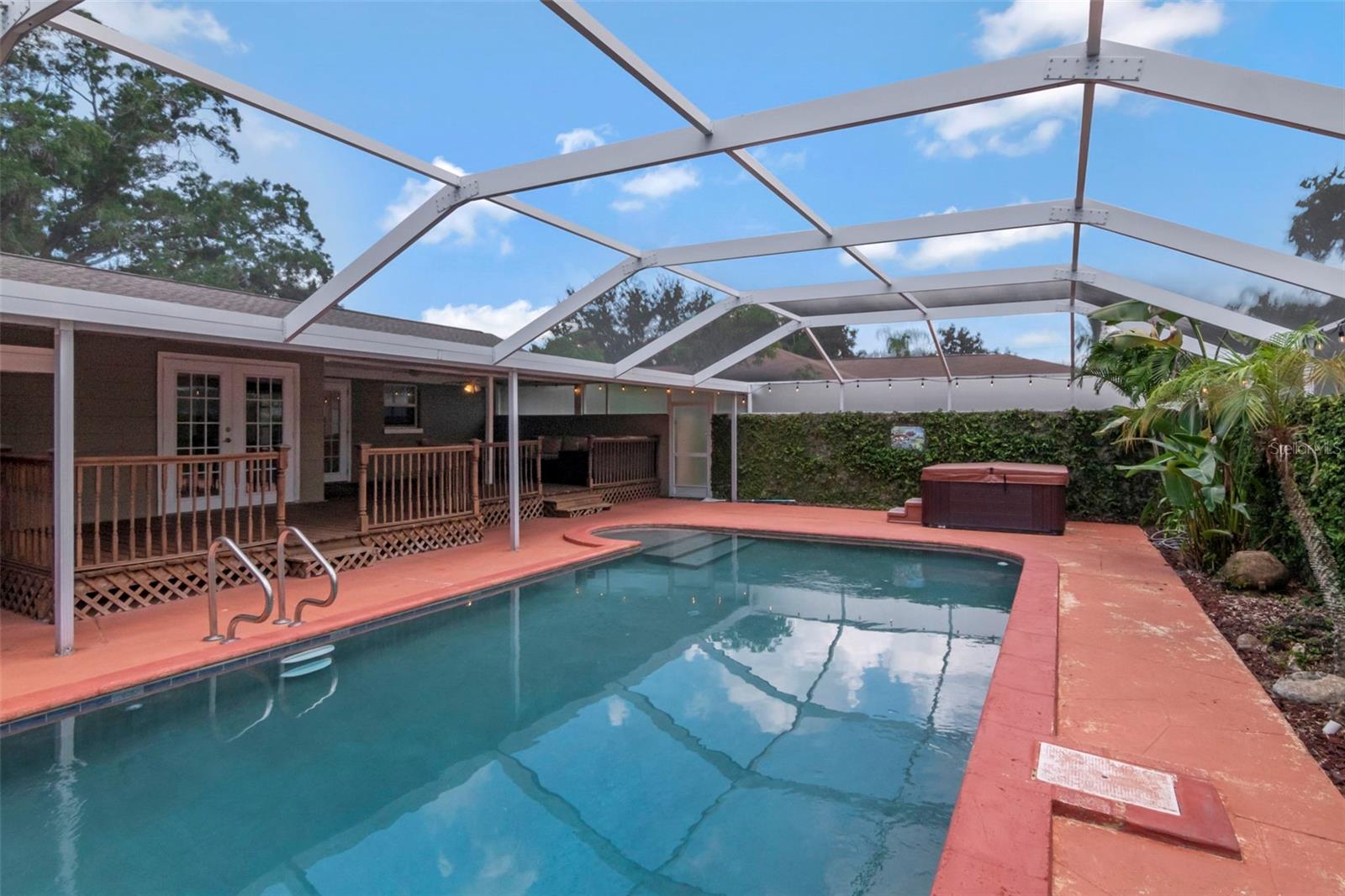 311 N GOMEZ AVE — photo 40