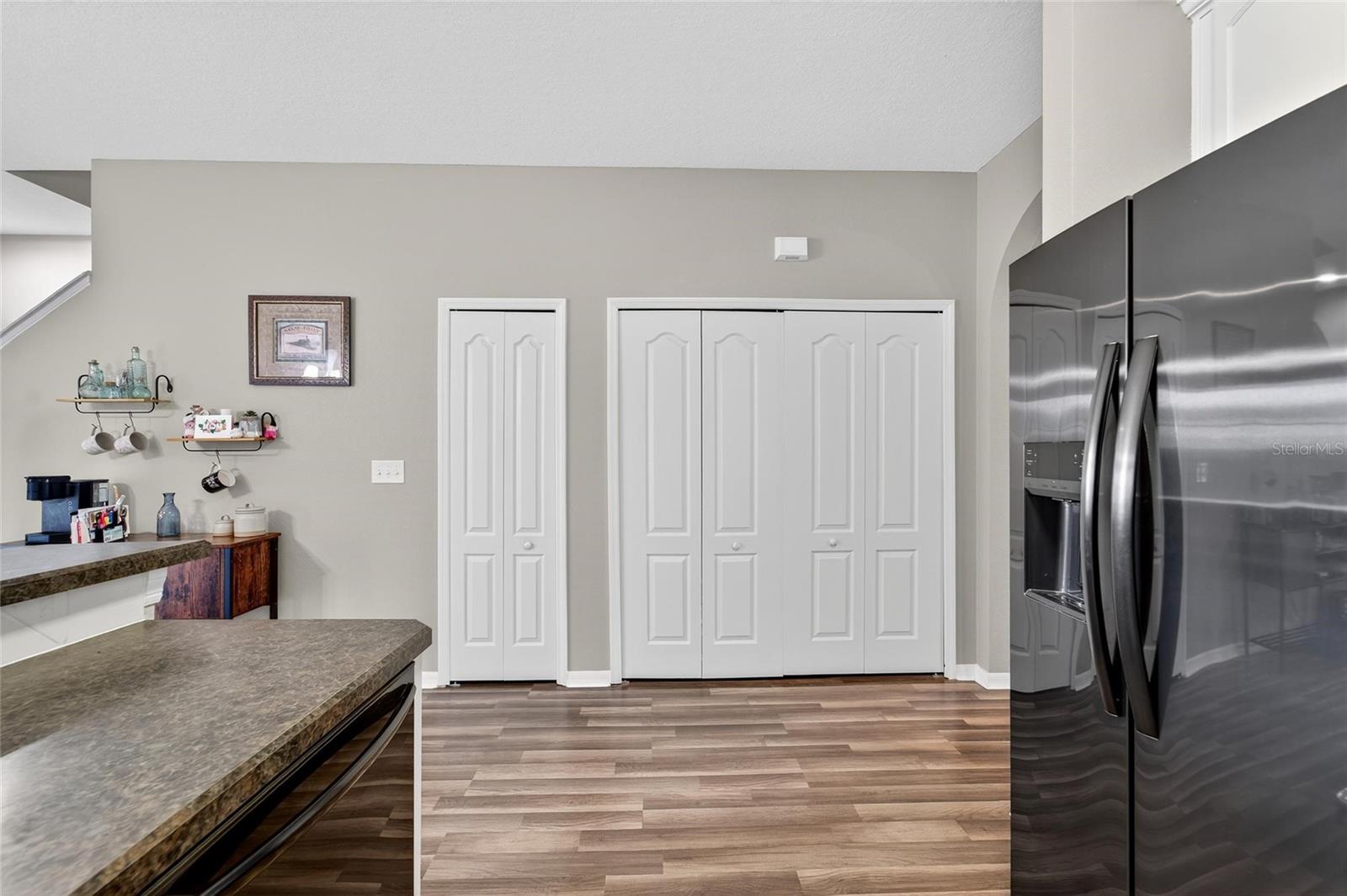 2052 GREENWOOD VALLEY DR — photo 16