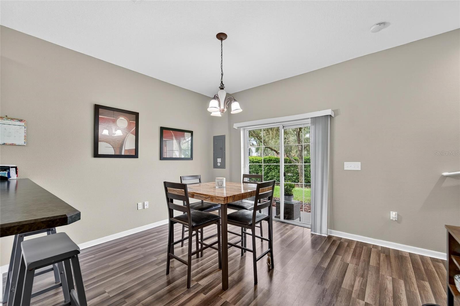 2052 GREENWOOD VALLEY DR — photo 45