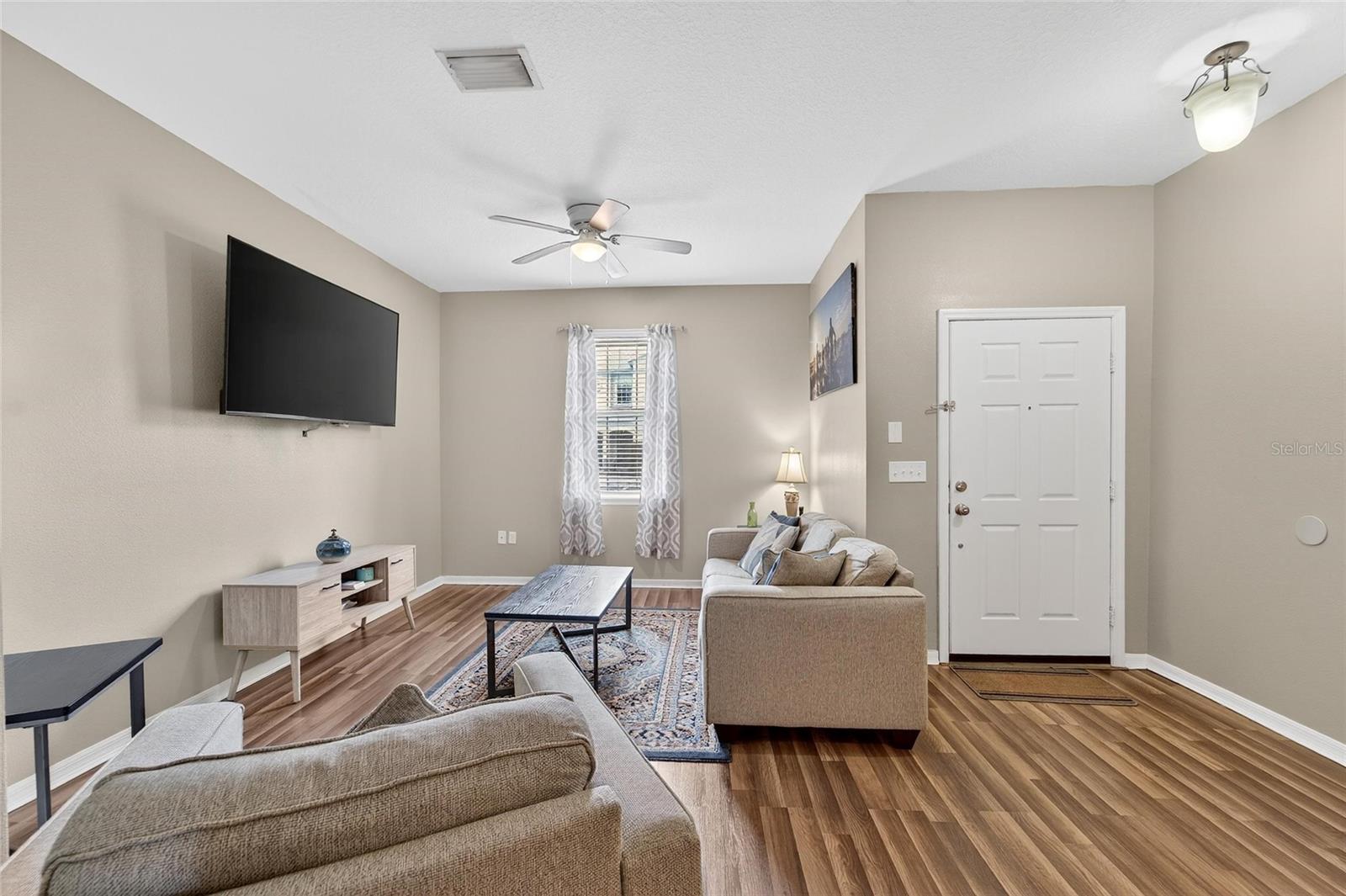2052 GREENWOOD VALLEY DR — photo 9