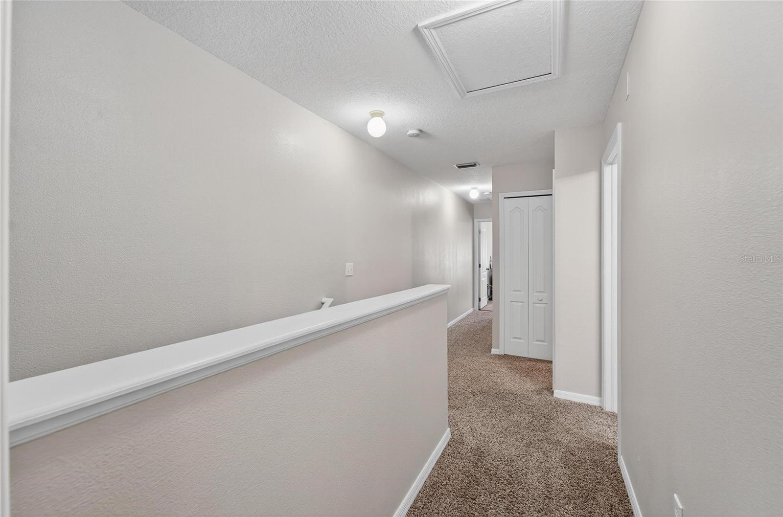 2052 GREENWOOD VALLEY DR — photo 32
