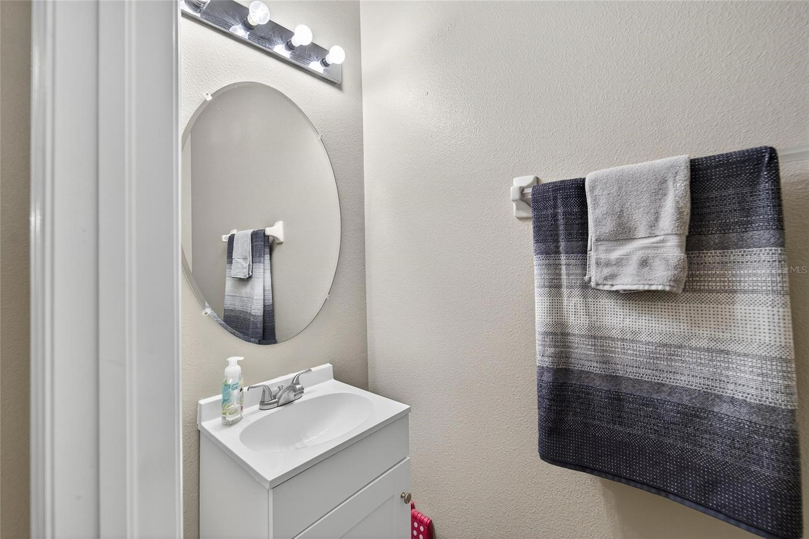 2052 GREENWOOD VALLEY DR — photo 12