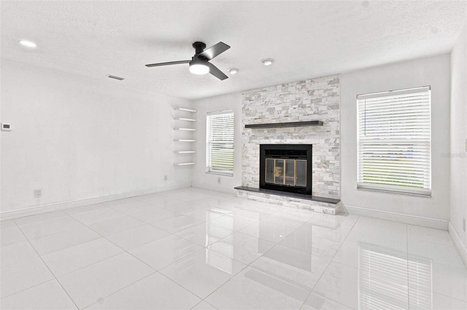 210 LAKE HOBBS RD — photo 16