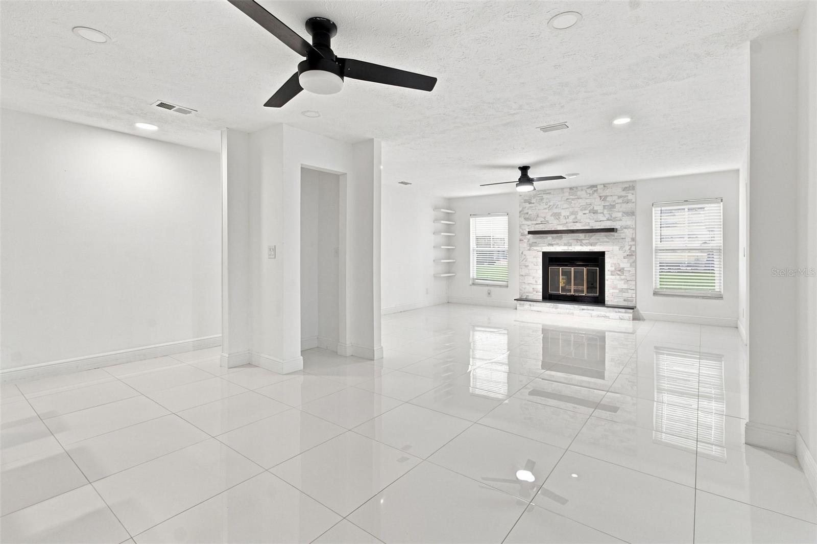 210 LAKE HOBBS RD — photo 25