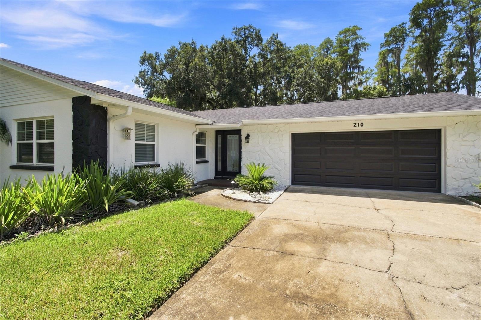 210 LAKE HOBBS RD — photo 73