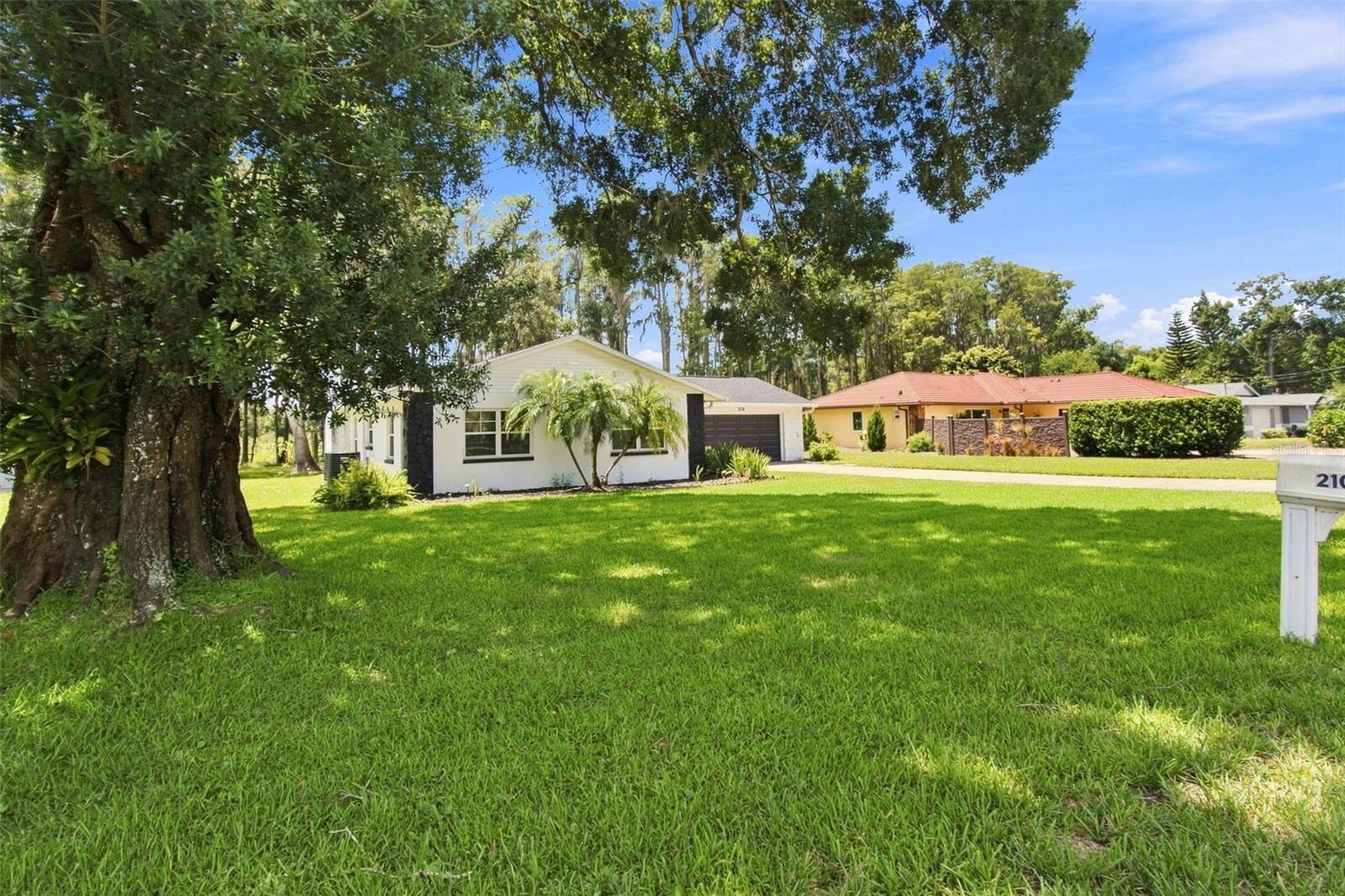 210 LAKE HOBBS RD — photo 77
