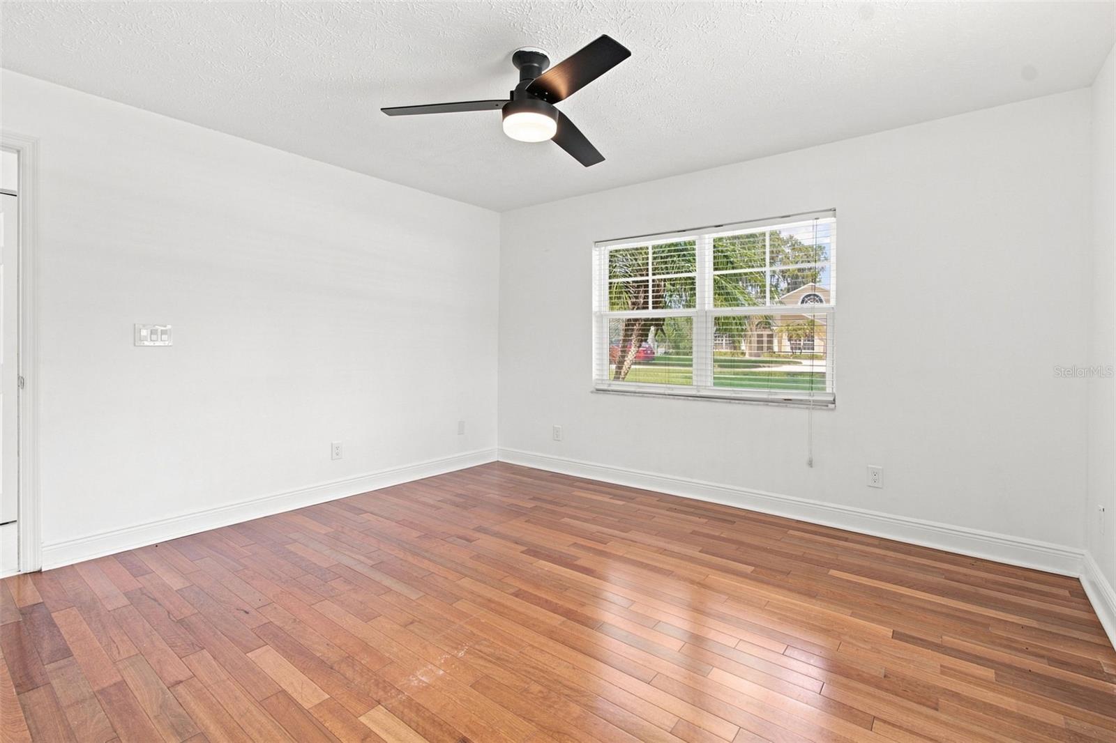 210 LAKE HOBBS RD — photo 39