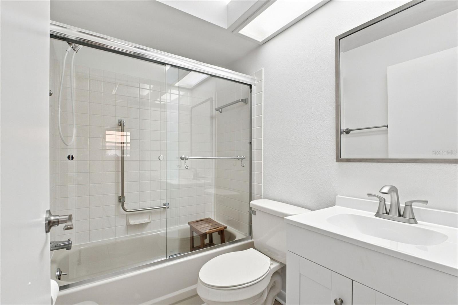 2460 NORTHSIDE DR #1202 — photo 9