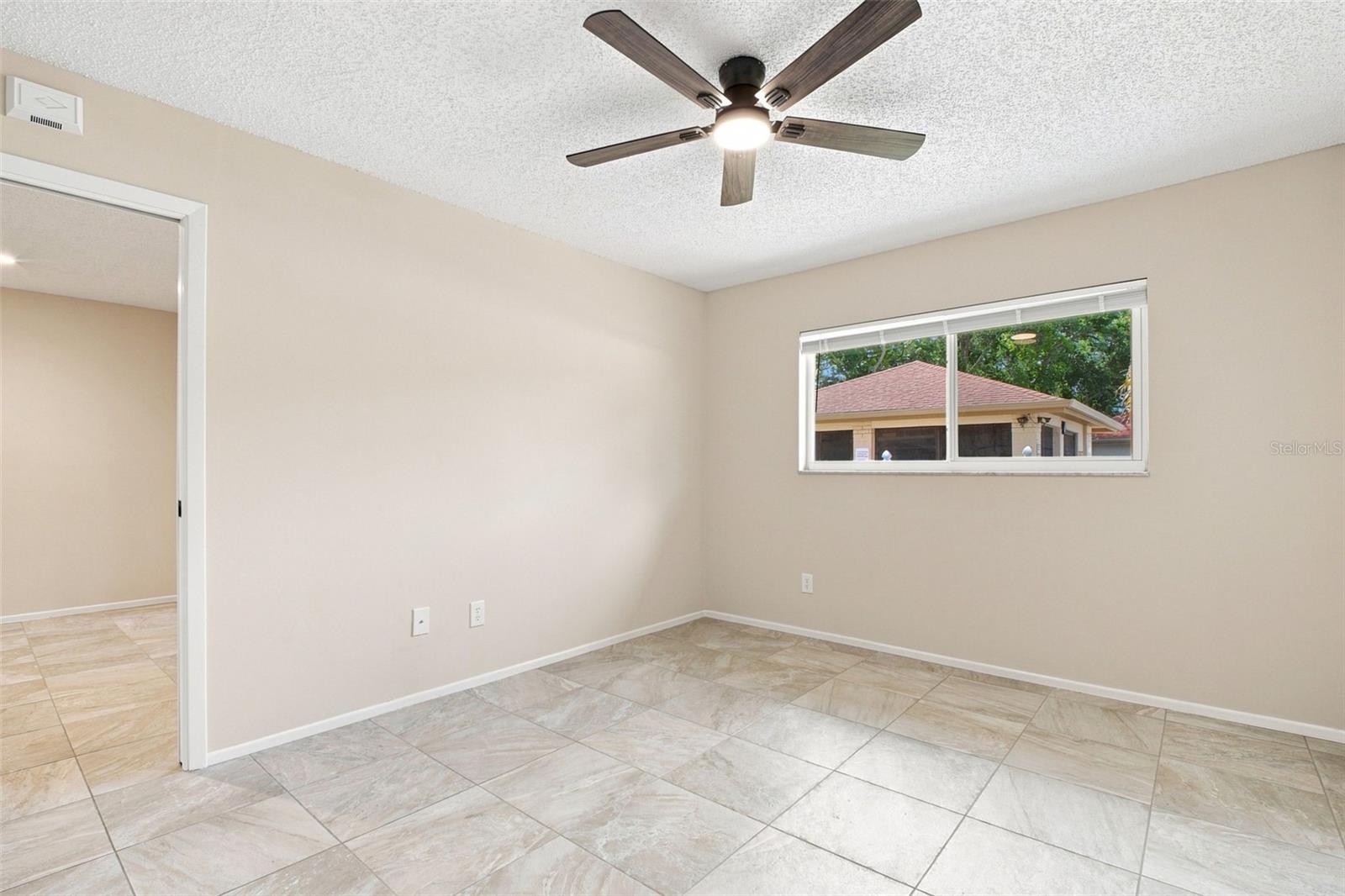 2460 NORTHSIDE DR #1202 — photo 23