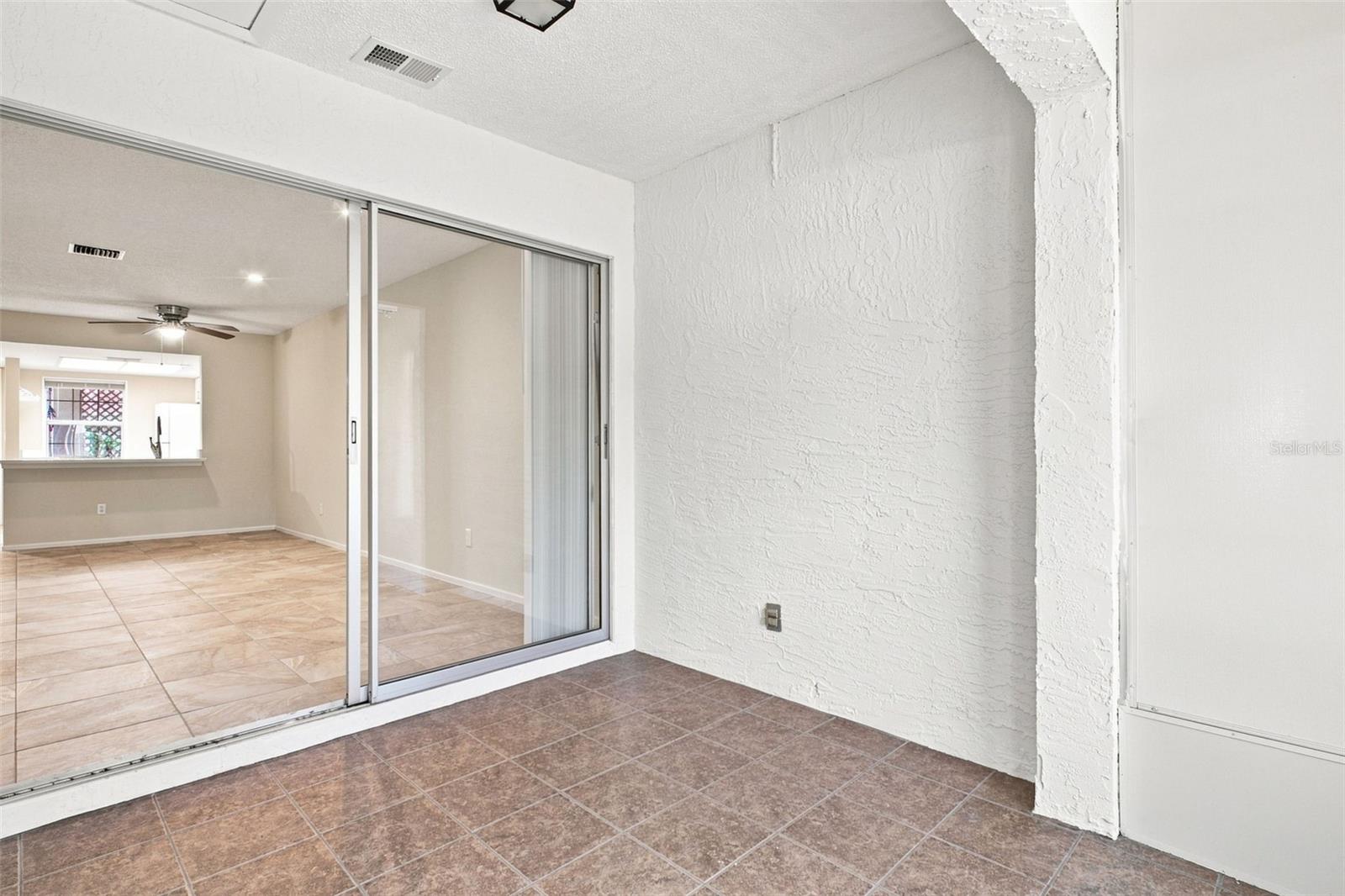 2460 NORTHSIDE DR #1202 — photo 26