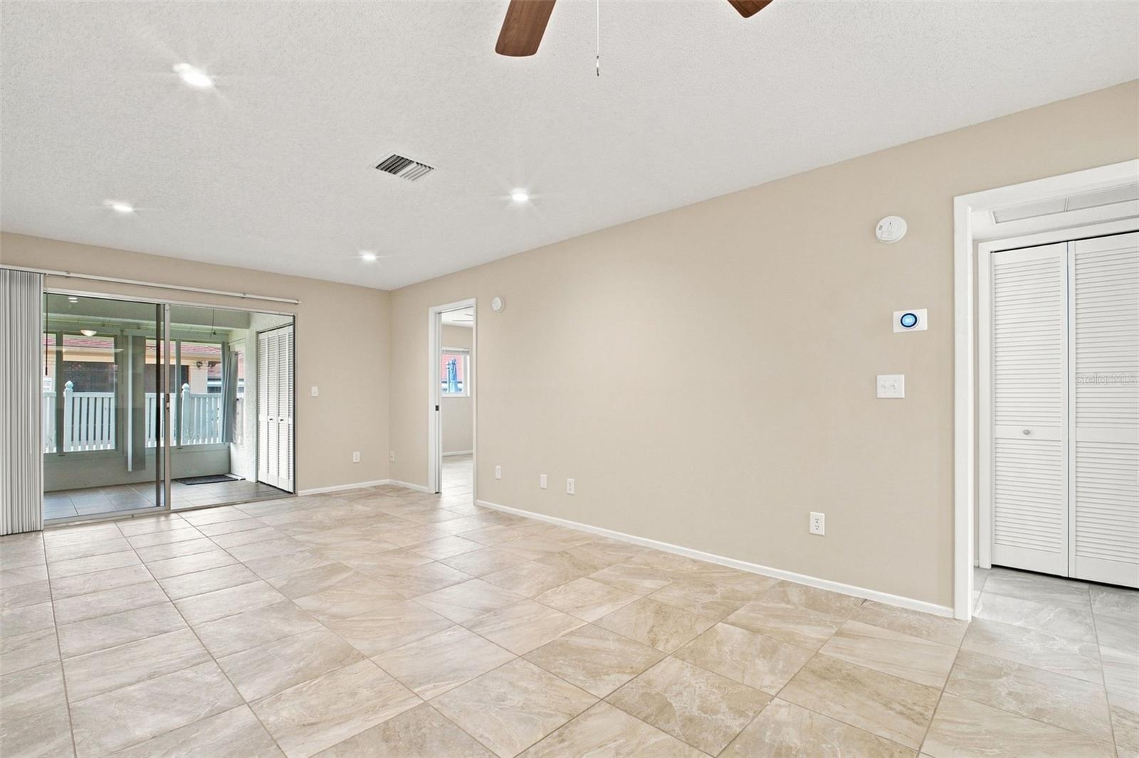2460 NORTHSIDE DR #1202 — photo 4