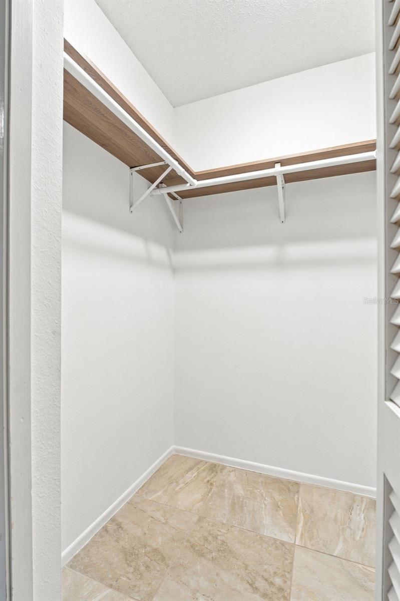 2460 NORTHSIDE DR #1202 — photo 8