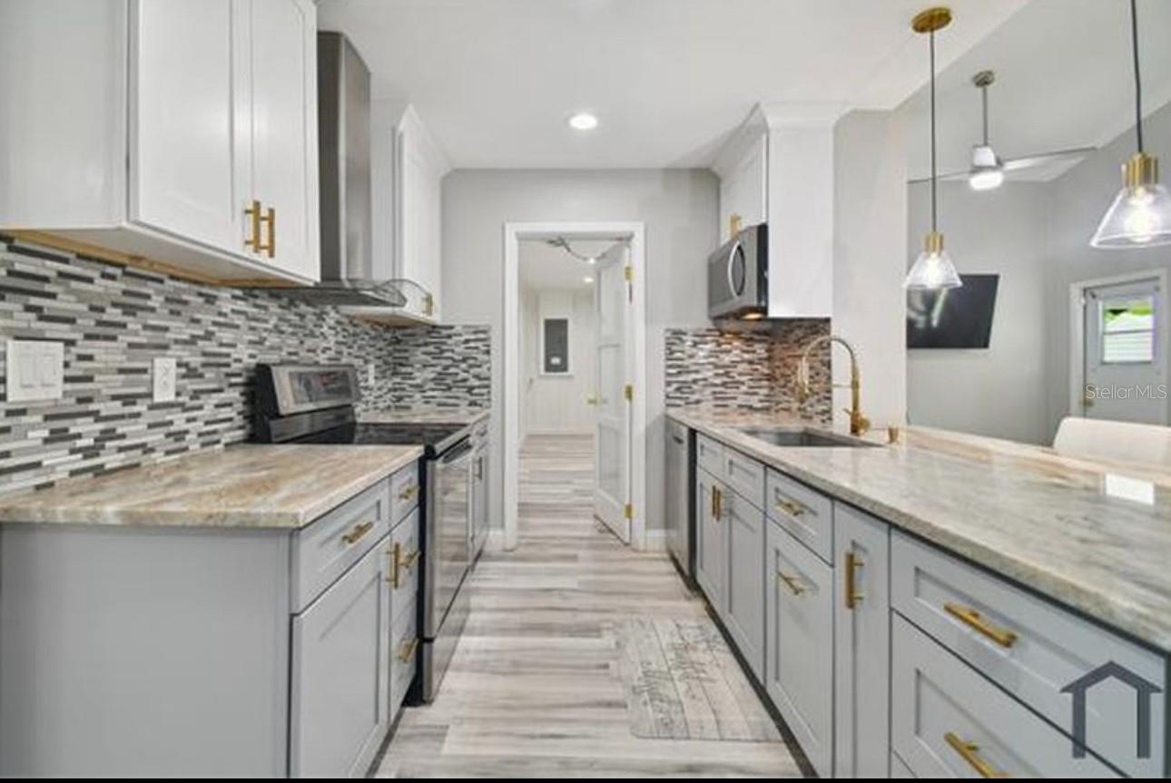 6745 RALSTON BEACH CIR — photo 4