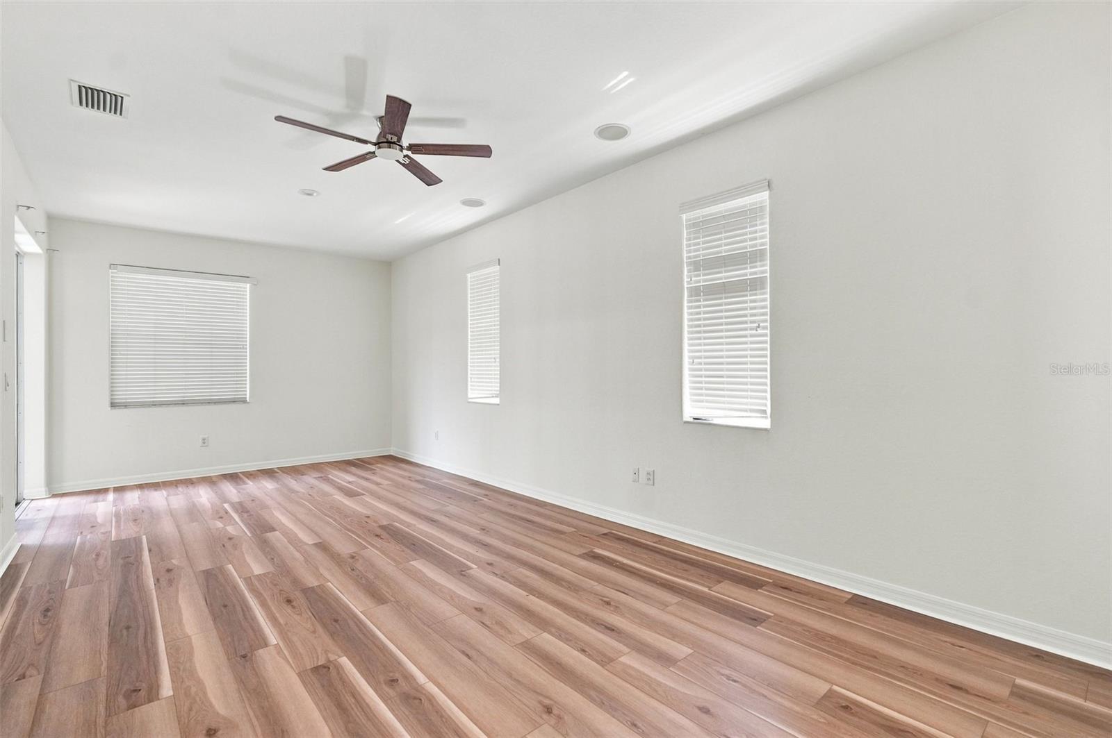 27417 SILVER THATCH DR — photo 26