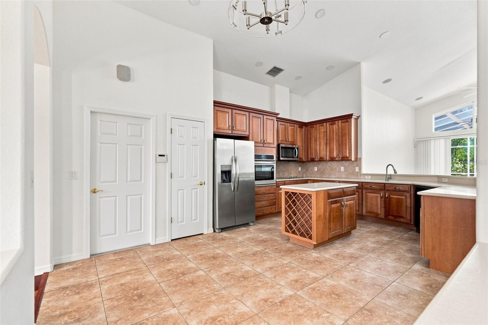 27417 SILVER THATCH DR — photo 14