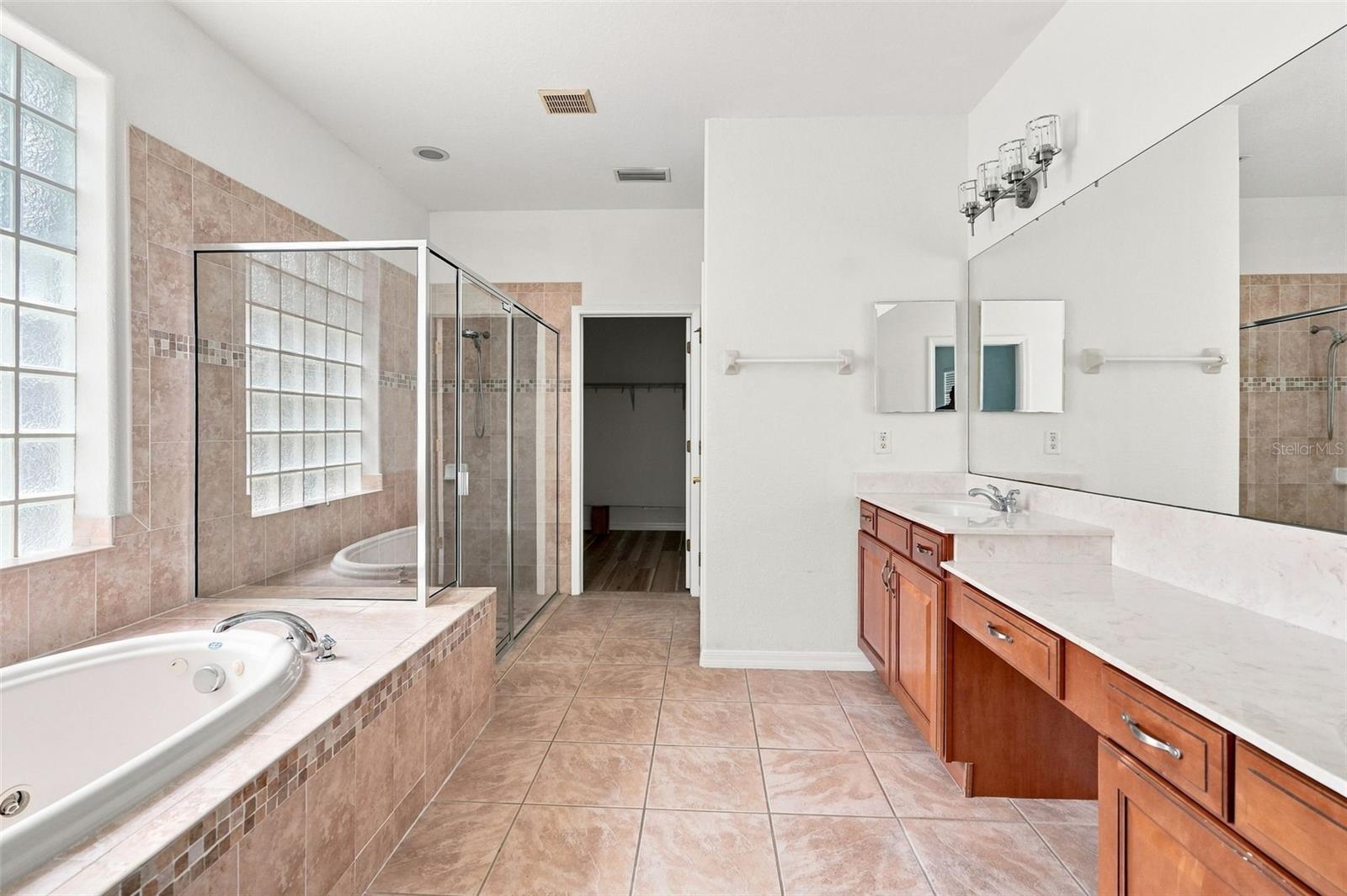 27417 SILVER THATCH DR — photo 30