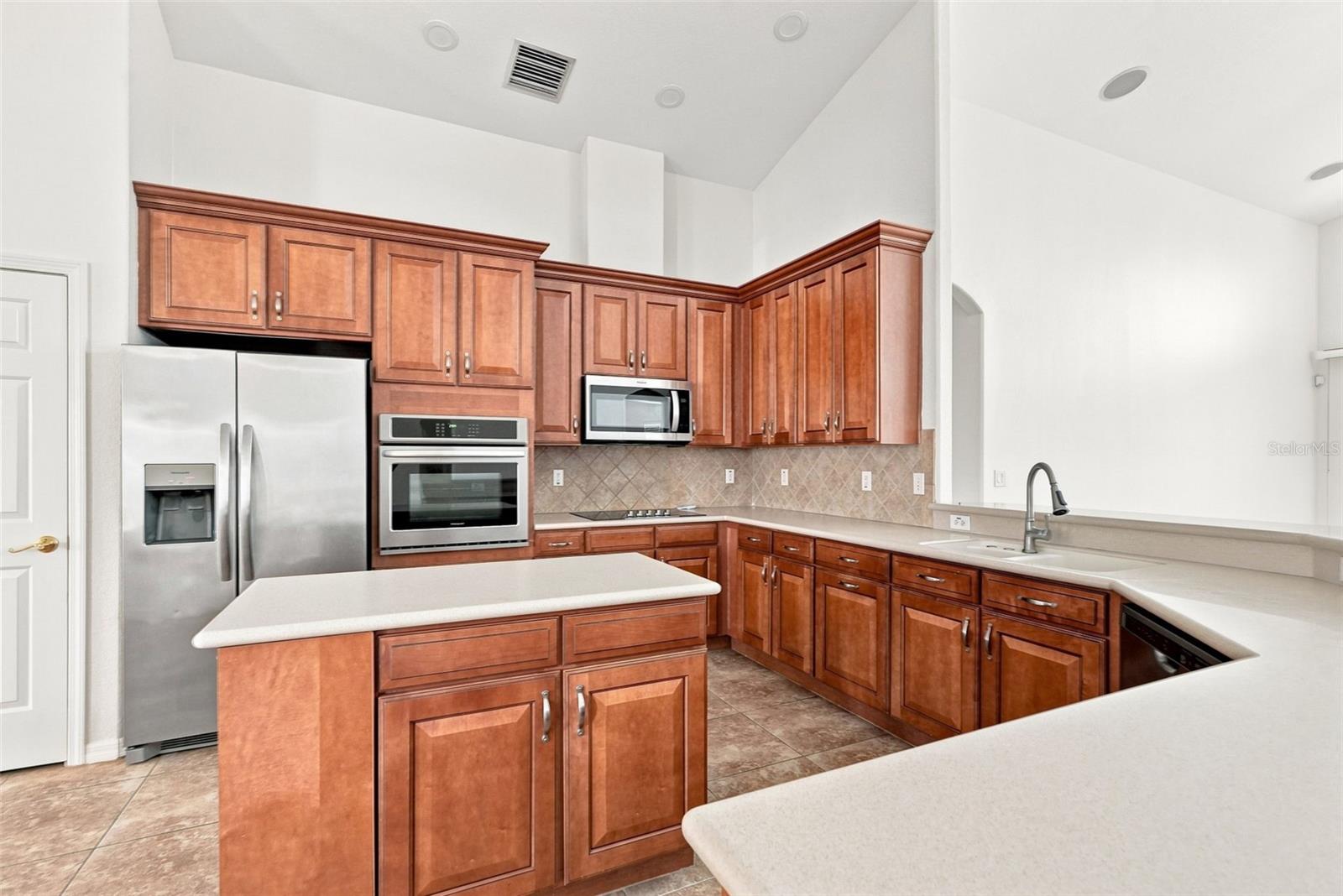 27417 SILVER THATCH DR — photo 12