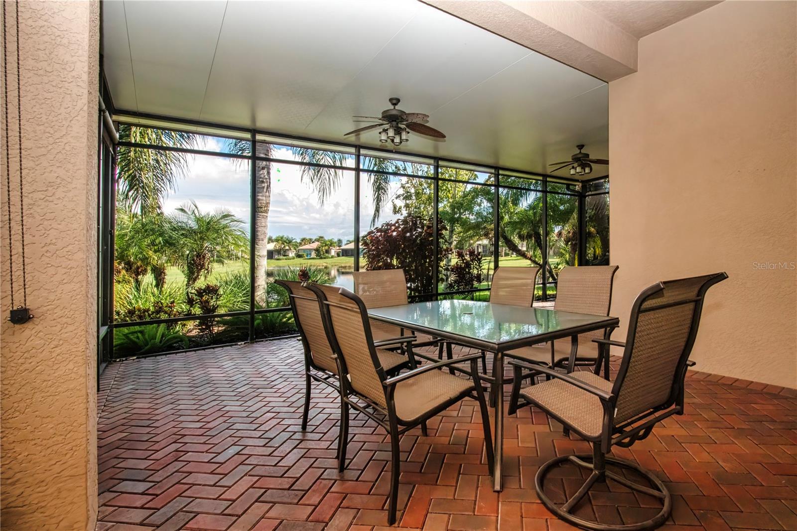 15847 COBBLE MILL DR — photo 35