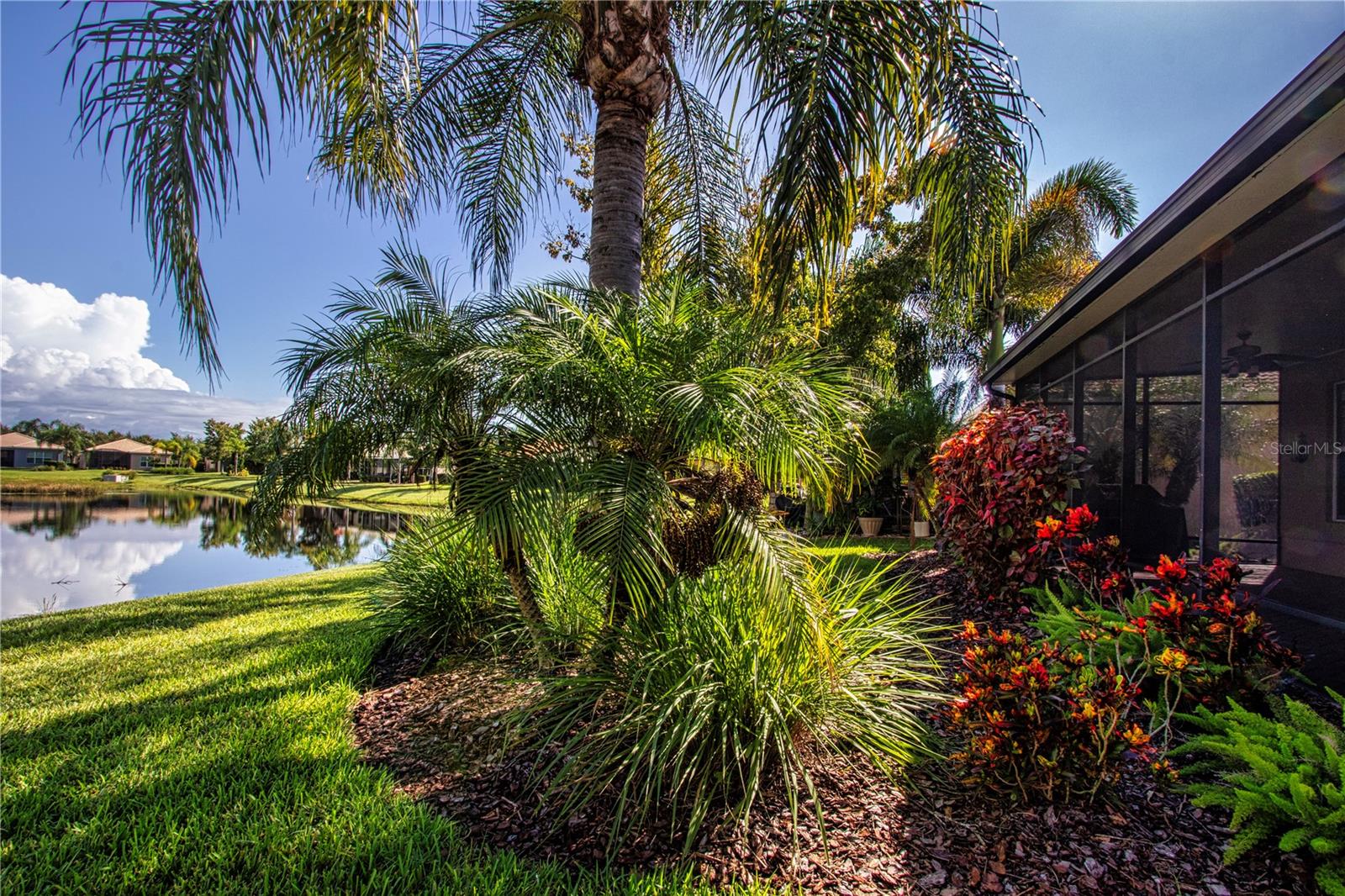 15847 COBBLE MILL DR — photo 40