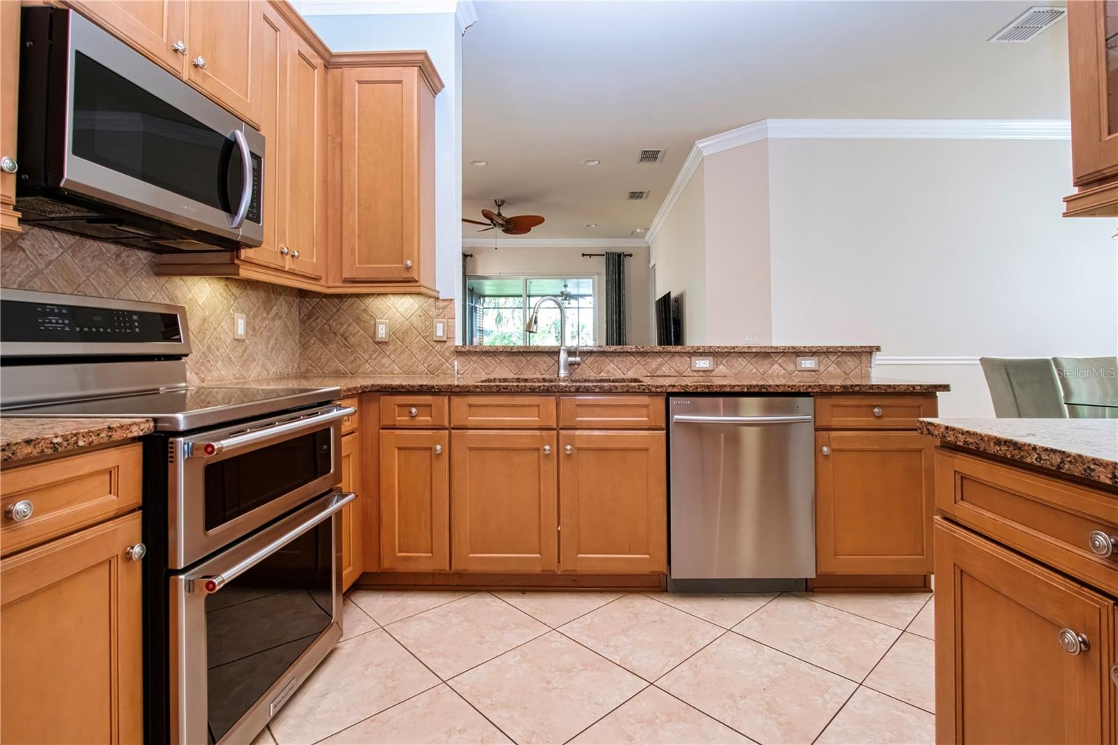 15847 COBBLE MILL DR — photo 16