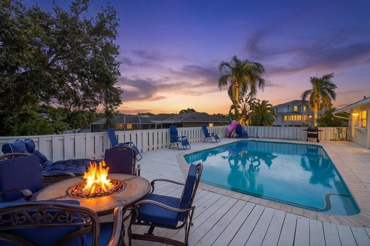 2407 PALMA SOLA BLVD — photo 35