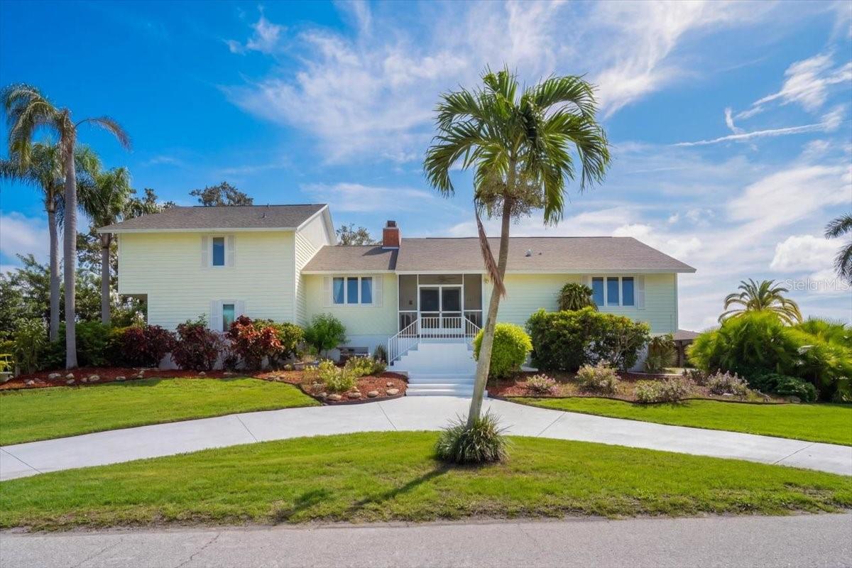 2407 PALMA SOLA BLVD — photo 2
