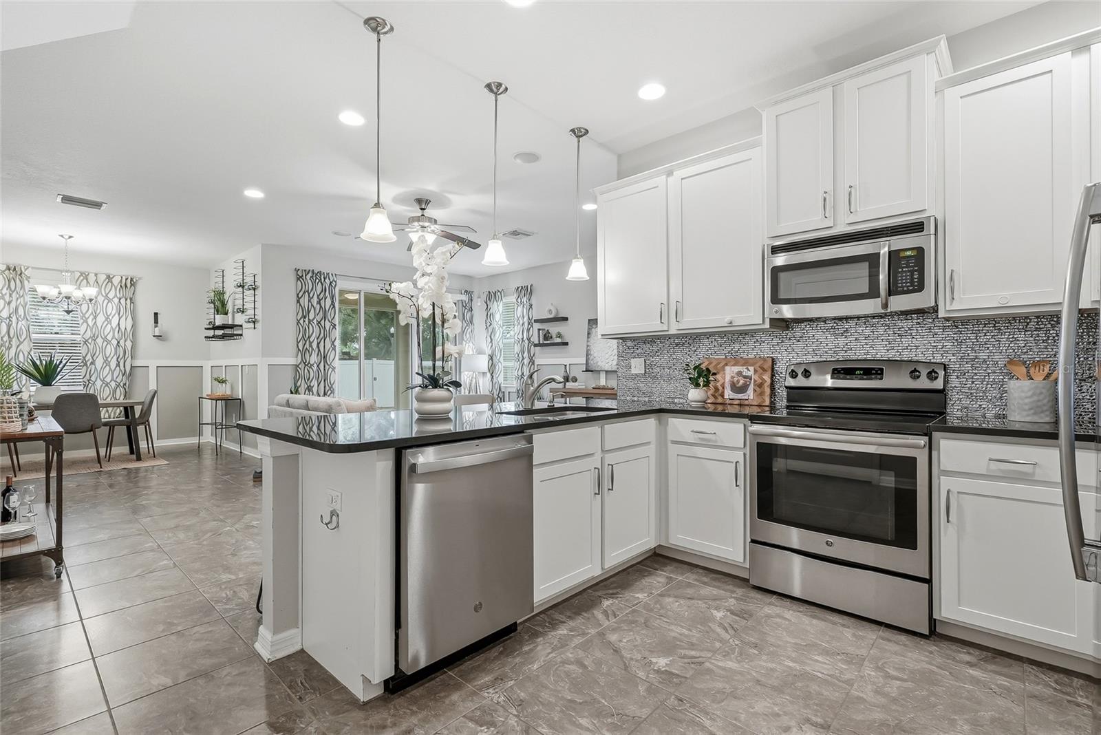 13105 CANOPY CREEK DR — photo 19