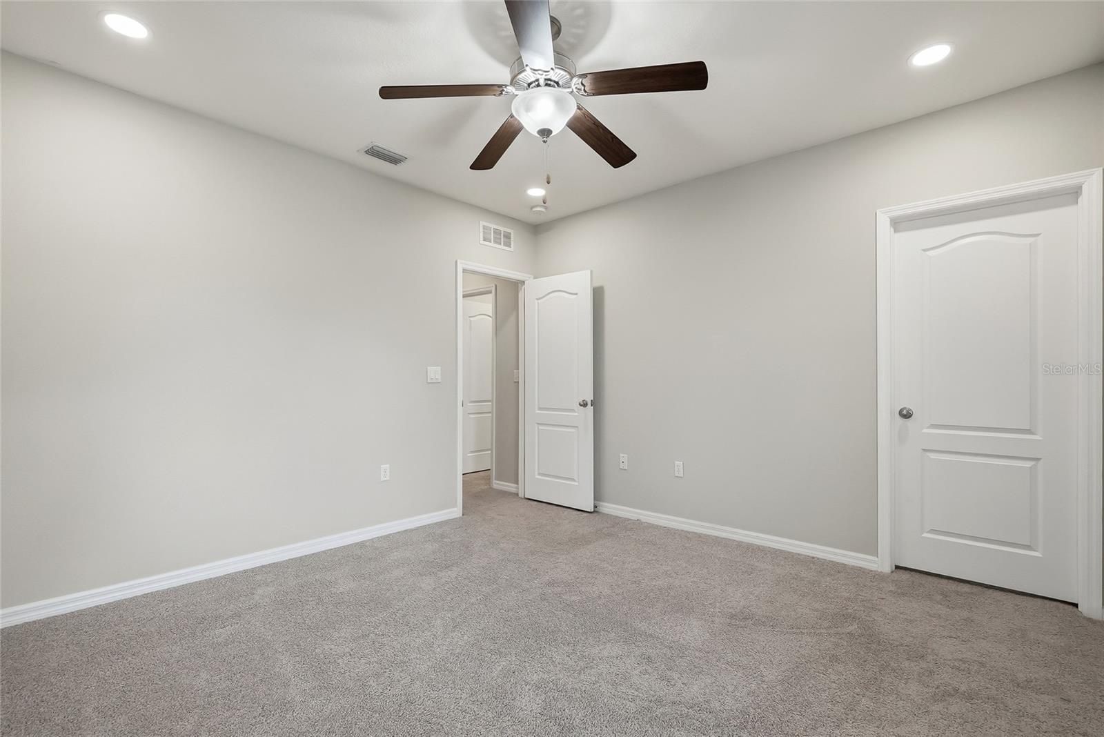 13105 CANOPY CREEK DR — photo 36