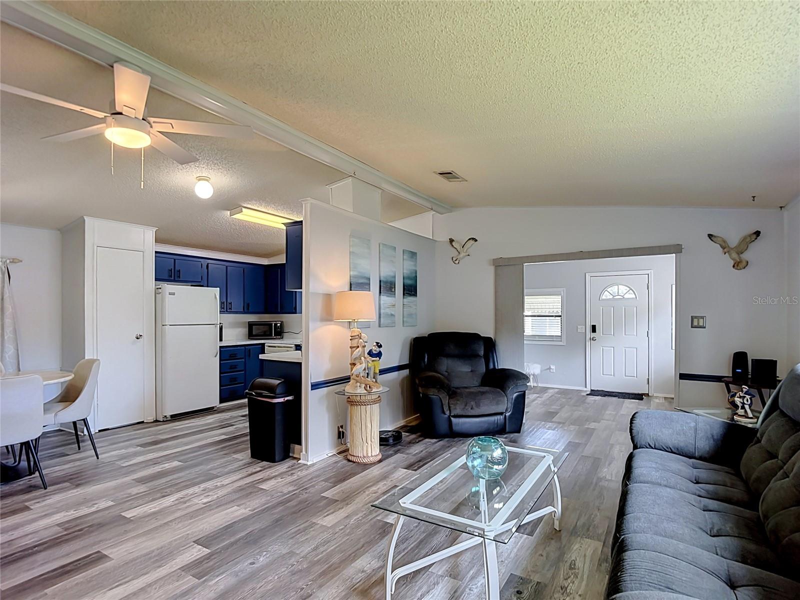 4616 OLIVE DR — photo 14