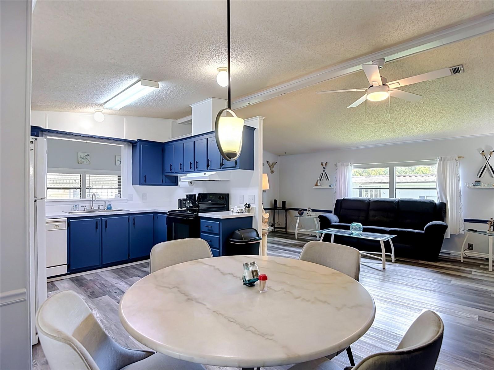 4616 OLIVE DR — photo 5