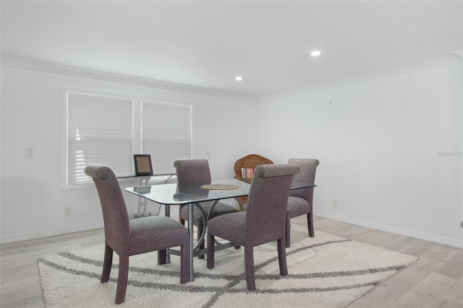 3 S BUENA VISTA AVE — photo 21