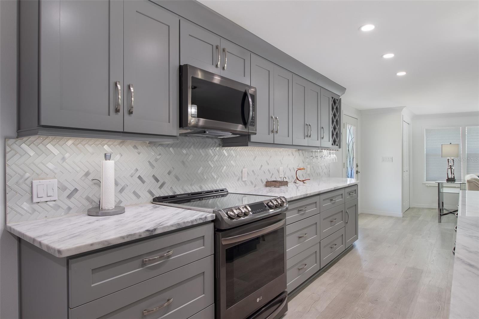 3 S BUENA VISTA AVE — photo 18