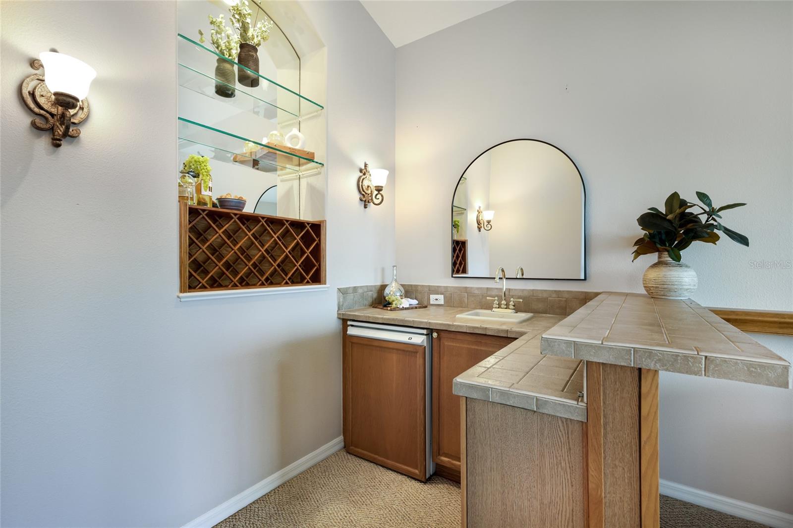 7219 ASHLAND GLN — photo 45