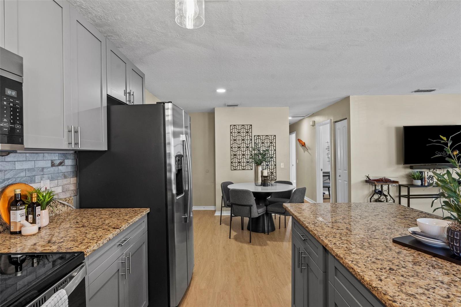 7610 S SHERRILL ST — photo 10