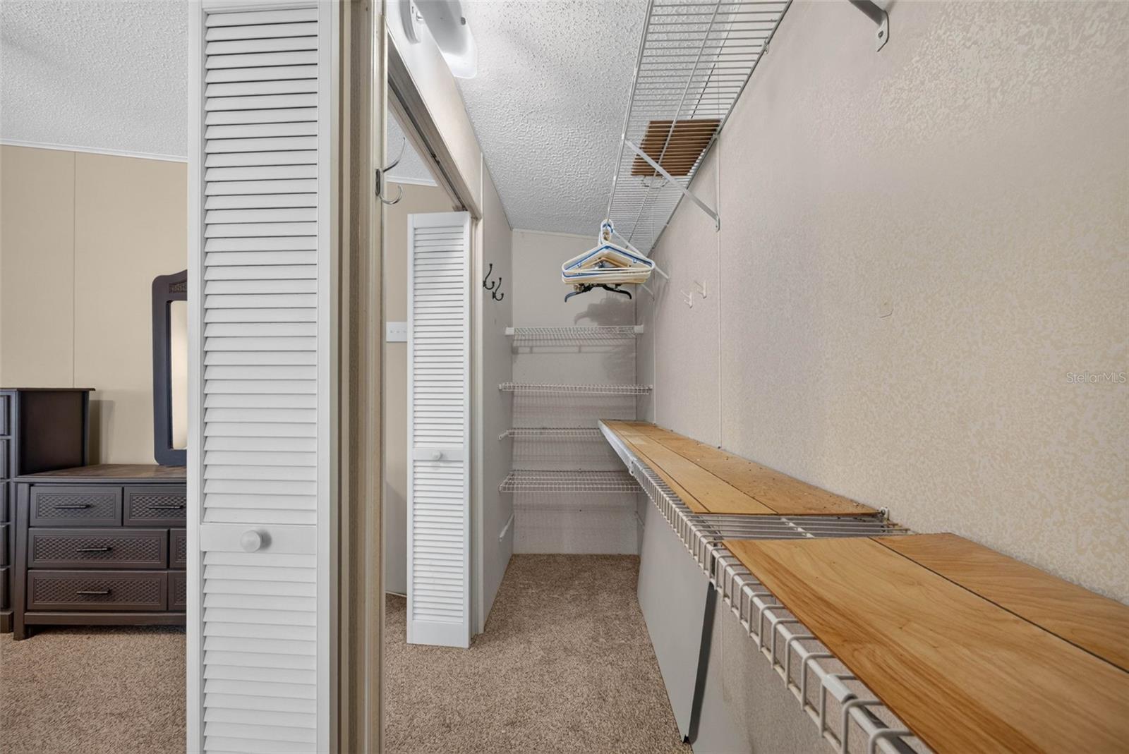 39200 OLA AVE — photo 27