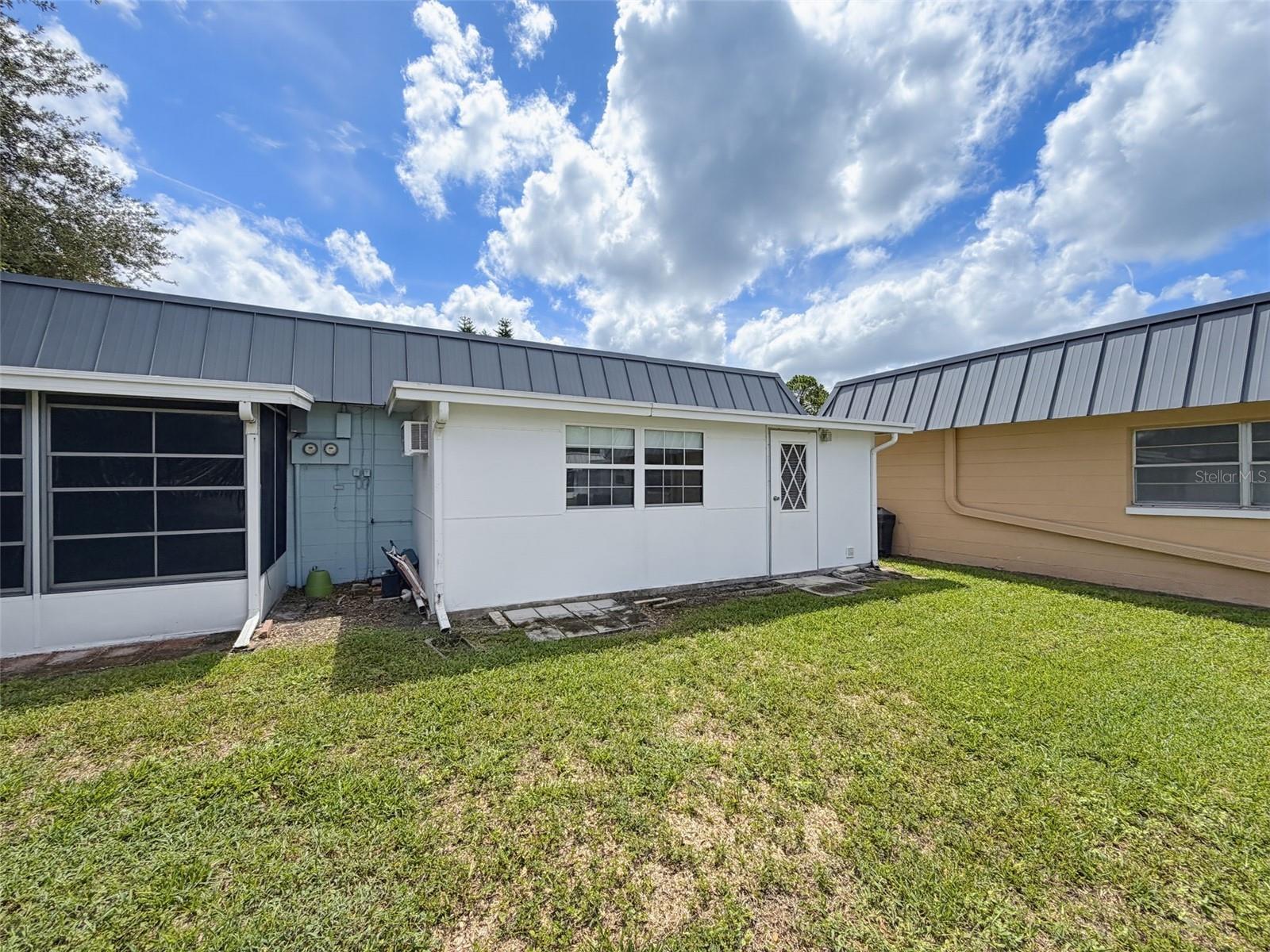 11829 CARISSA LN — photo 41