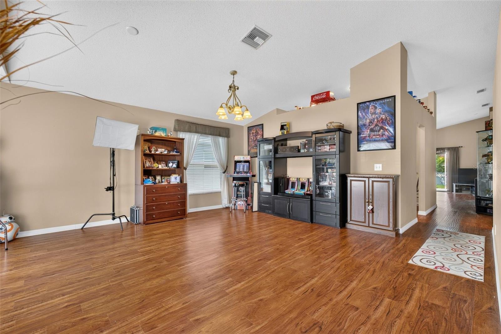 4623 SANIBEL WAY — photo 9