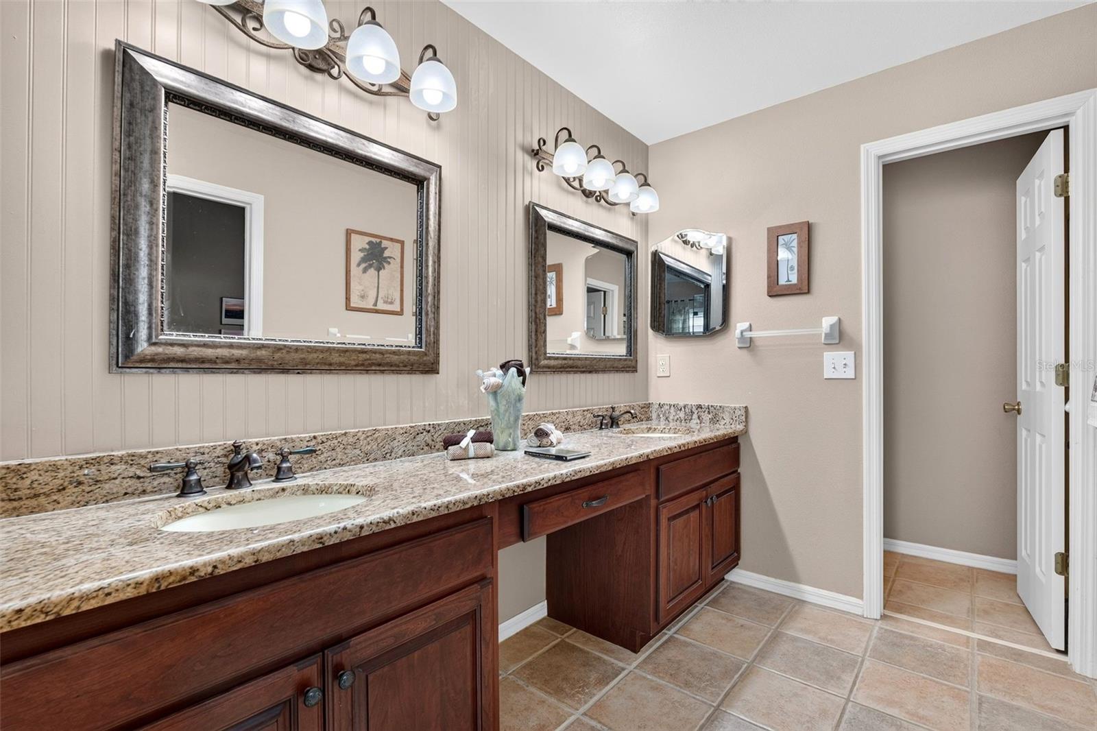 4623 SANIBEL WAY — photo 29