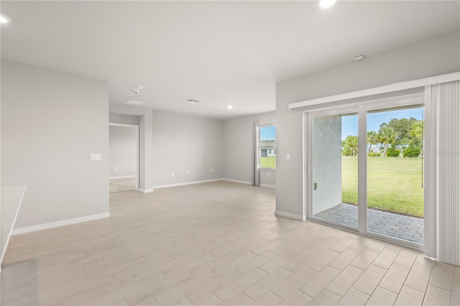 4975 TUSCOLA BLVD — photo 11