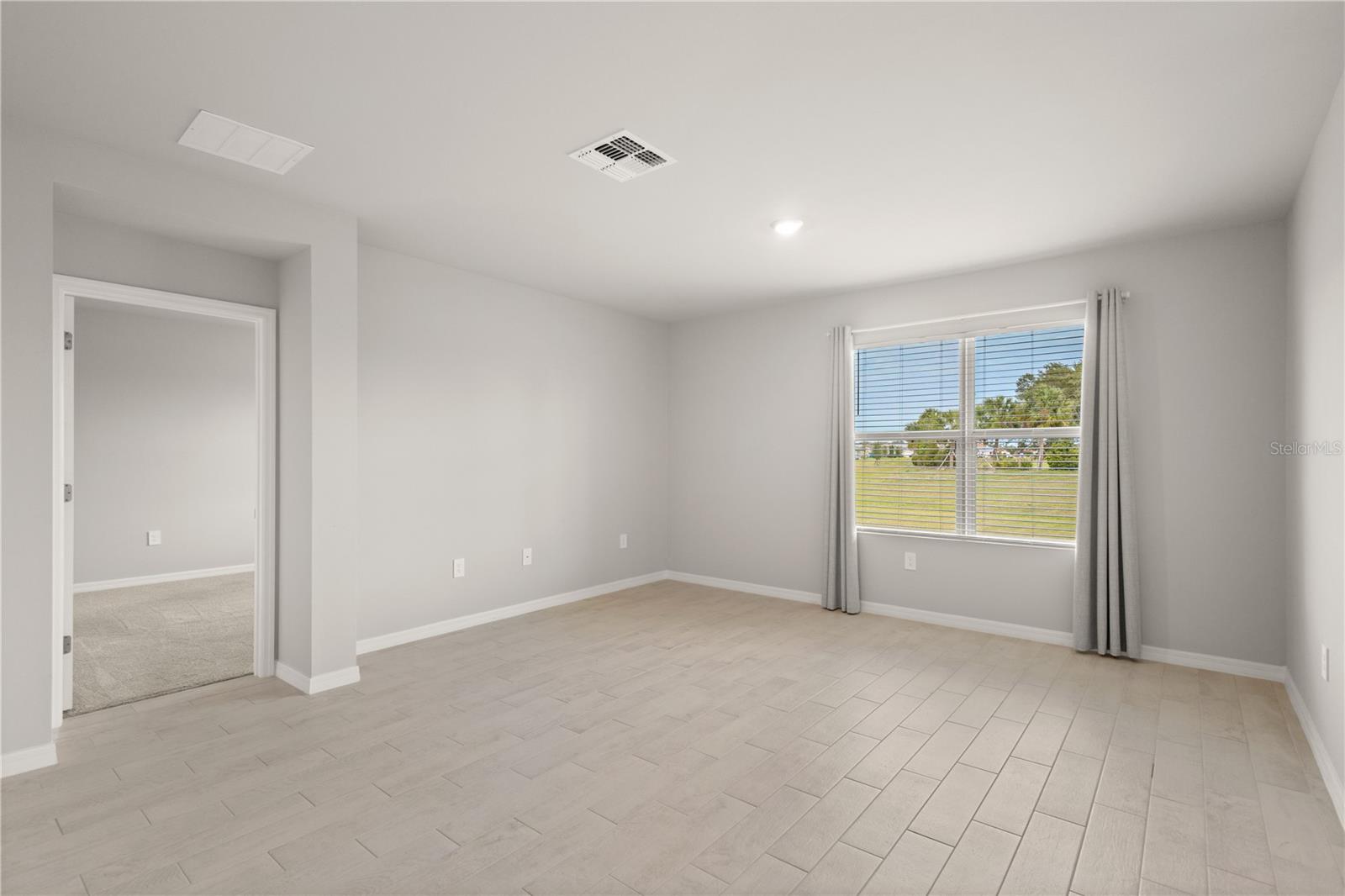 4975 TUSCOLA BLVD — photo 13