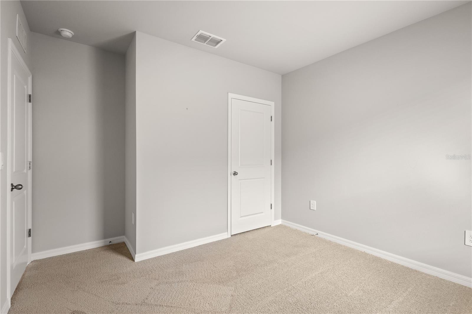4975 TUSCOLA BLVD — photo 27