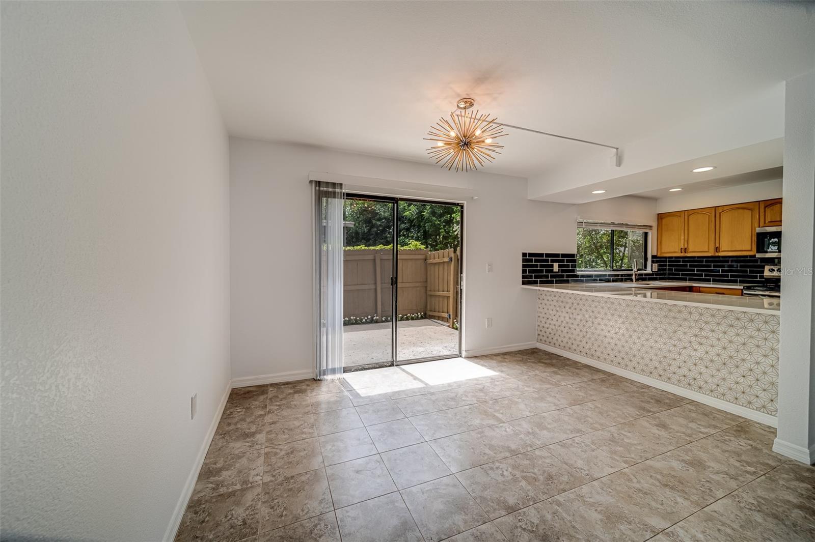9209 SEMINOLE BLVD #56 — photo 9