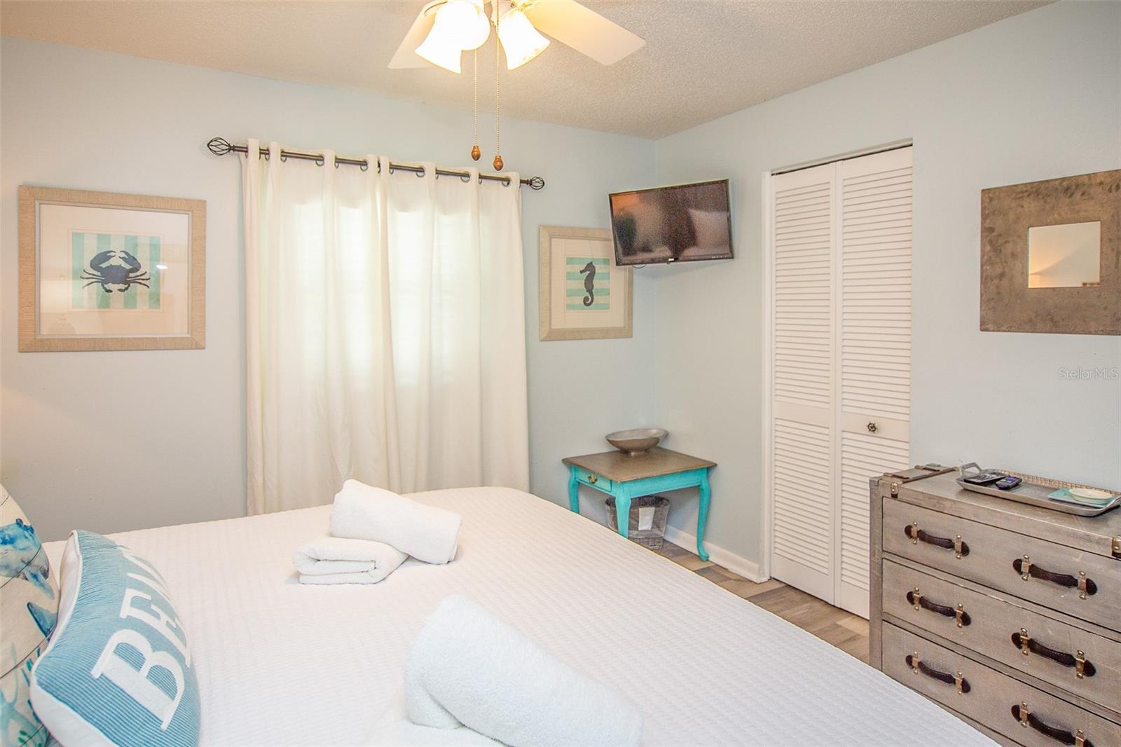 308 2ND ST N #201 — photo 12