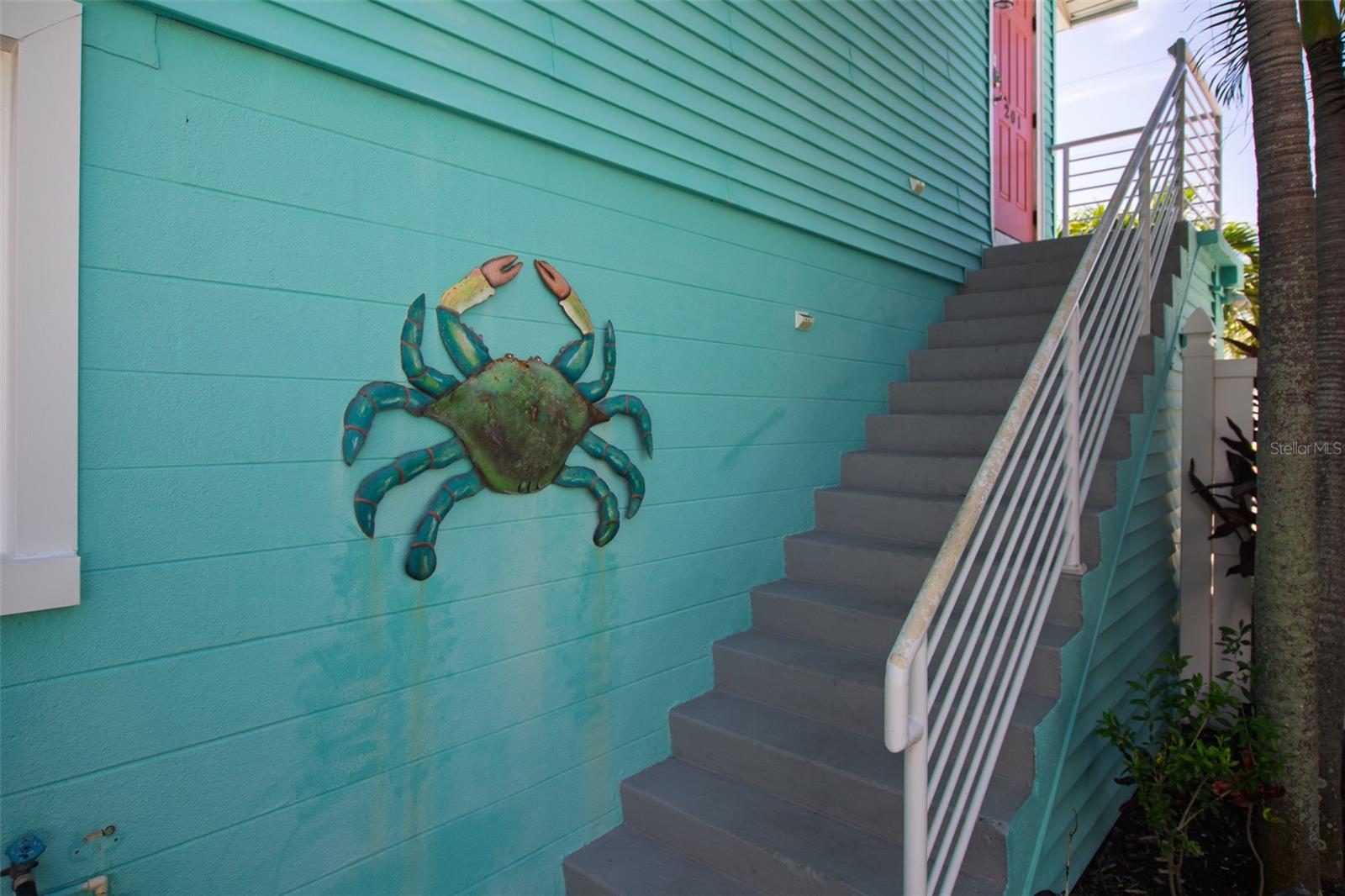 308 2ND ST N #201 — photo 3