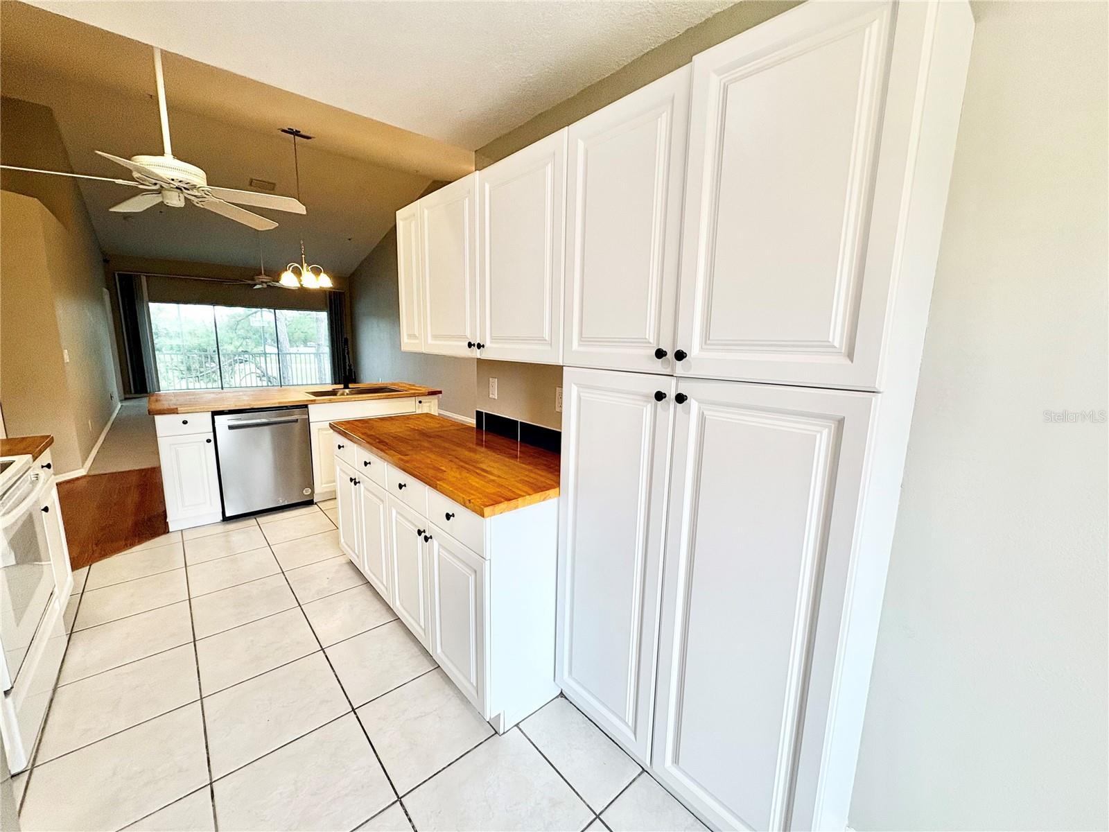6554 FAIRWAY GARDENS DR #6554 — photo 13