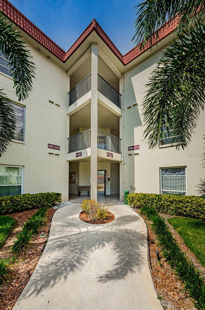 2700 BAYSHORE BLVD #2201 — photo 5