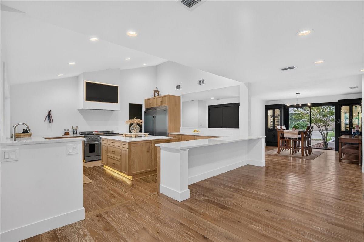 2862 SHADY OAK CT — photo 8