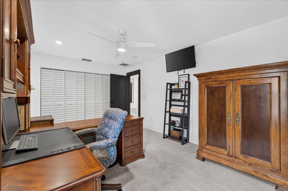 2862 SHADY OAK CT — photo 33
