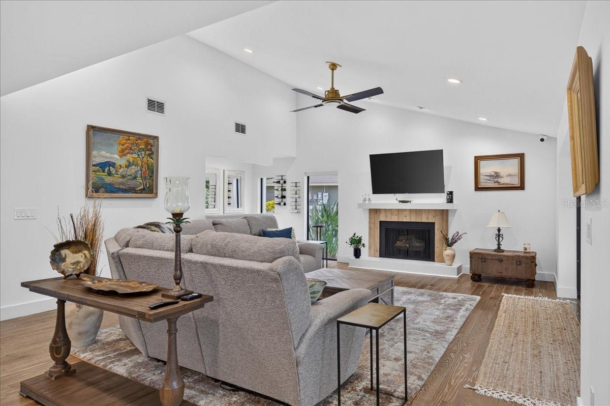 2862 SHADY OAK CT — photo 20