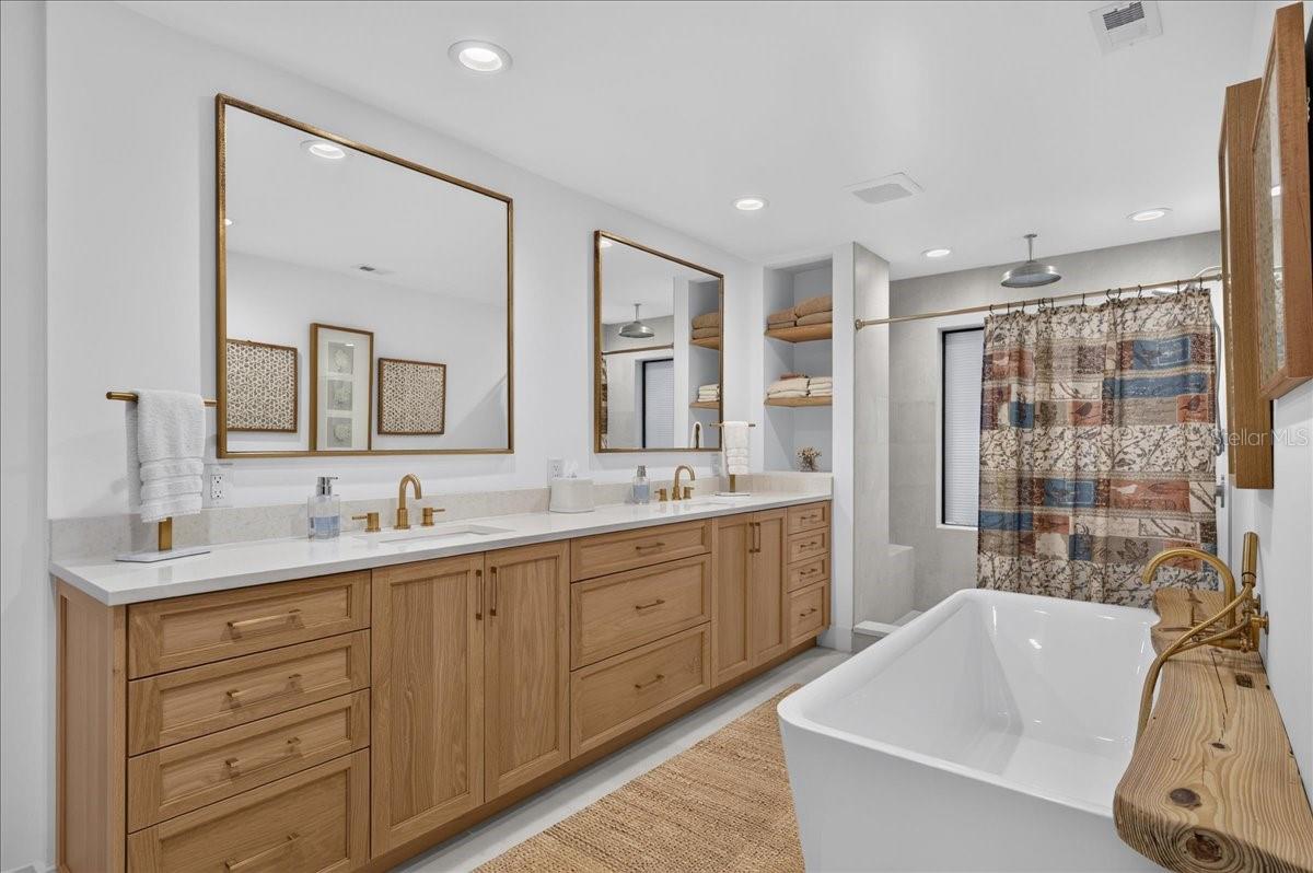2862 SHADY OAK CT — photo 40